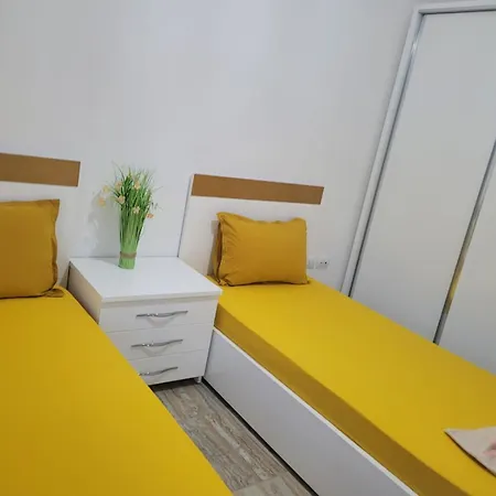 Апартаменты Jl Tirana