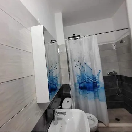 Appartement Jl Tirana Radhimë