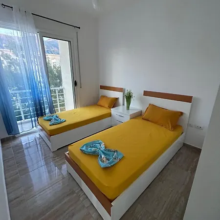Jl Tirana Radhimë
