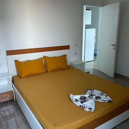 Jl Tirana Appartement *